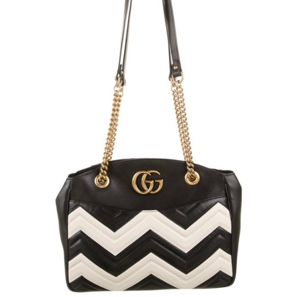 Gucci Handbags - GUCCI Matelasse Marmont Black/White Chevron w Gold hardware.